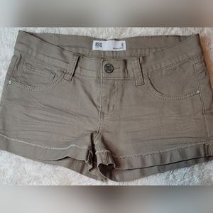 RSQ Malibu Short Sz 9 Brown/khaki
